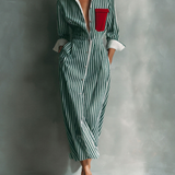 Vestido camisa para señora en azul y blanco con bolsillo de pecho rojo