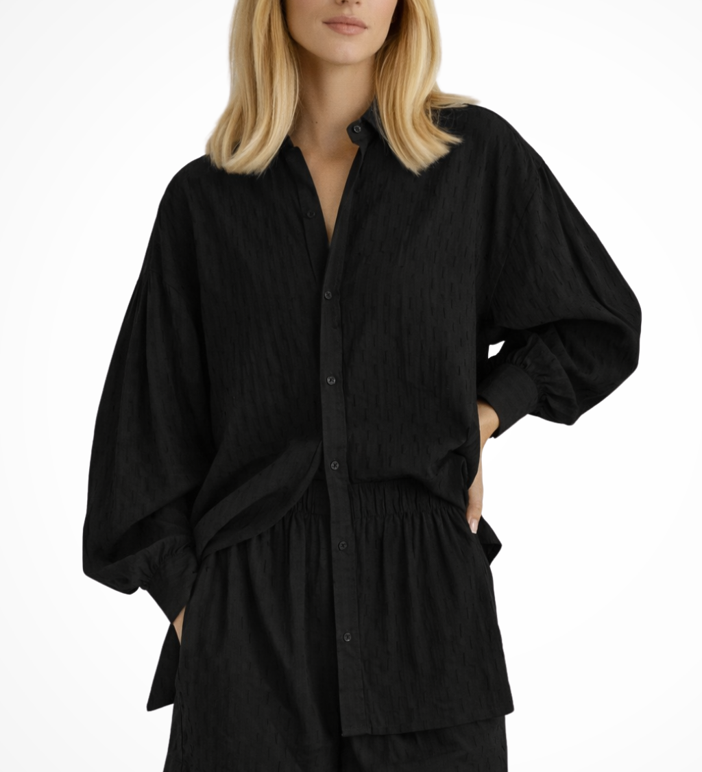Darla | Conjunto de Verano de Camisa de Manga Larga Oversized y Pantalones Cortos a Juego para Mujeres