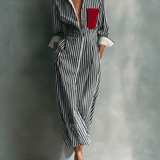Vestido camisa para señora en azul y blanco con bolsillo de pecho rojo