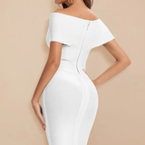 Sorrel | Vestido Midi Ajustado de Novia con Hombros Descubiertos y Frente Torcido