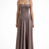 Lorenna | Vestido maxi de satén con corsé para invitadas de boda