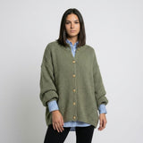 Cárdigan Oversized con Botones y Corte Amplio Confortable