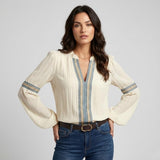 Blusa elegante en mezcla ligera | Corte fluido | Detalles decorativos sofisticados