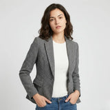 Elegancia estructurada | Blazer de sastrería femenina | Silueta moderna