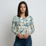 Blusa Floral con Botones Frontales para Comodidad Diaria