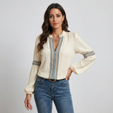 Blusa elegante con inspiración artesanal | Corte fluido | Detalles bordados delicados