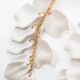 Egle | Pendientes en forma de pétalo de orquídea