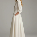 Suzan | Vestido ajustado de media longitud con cuello y botones en la parte delantera