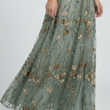 Selora | Vestido maxi floral fluido con escote halter