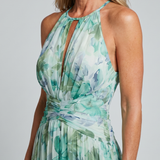 Portia | Vestido halter plissado de comprimento midi, com padrão floral suave