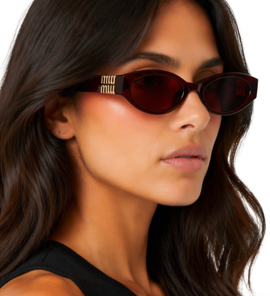 Delphine | Gafas de Sol Ovaladas con Detalle en Oro para Mujeres