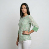 Blusa Fluida Estampada con Mangas Amplias y Conforto Ligero
