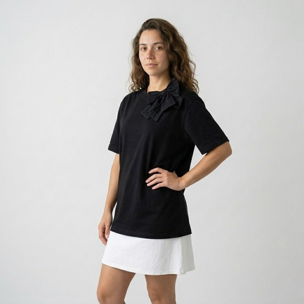 Camiseta Oversized con Lazos Decorativos para Conforto Distinto