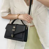 Milo | Bolso de hombro estructurado con detalle de hebilla dorada