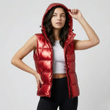 Actitud urbana con acabado brillante | Chaleco acolchado con capucha | Estilo moderno de invierno