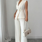 Isolde | Conjunto de Traje Blanco para Mujeres: Blazer Sin Mangas con Escote en V y Pantalones de Pierna Ancha