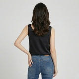 Camiseta fluida con escote en V | Corte suelto | Esencial elegante