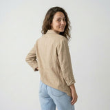 Blazer Fluido con Bolsillos Amplios y Corte Desenfadado