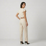 Conjunto Elegante con Blusa Fluida y Pantalones de Corte Recto