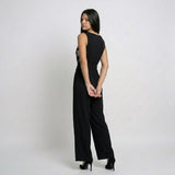 Mono Fluido con Escote en V y Cintura Ajustable para Elegancia Natural