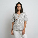 Blusa Regular con Ajuste Lateral para Elegancia Desenfadada