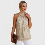 Top femenino elegante con cuello halter y acabado delicado