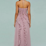 Imogen | Vestido maxi de tirantes halter sin mangas con volantes para invitadas de boda de verano