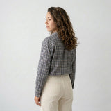 Camisa Casual con Patrón de Cuadros y Corte Regular Confortable