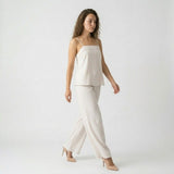 Conjunto Fluido con Top de Tirantes Finos y Pantalones Amplios Ligeros