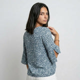 Blusa Floral con Manga Abierta para Conforto Elegante