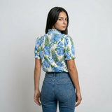 Blusa Regular con Patrón Floral para Elegancia Fresca
