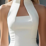 Vivienne | Vestido Mini Ajustado de Cuello Halter para Invitadas de Boda
