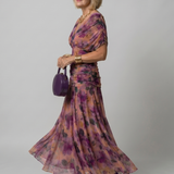 Calen | Vestido midi elegante con hombros descubiertos y diseño fluido