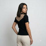 Blusa Ajustada con Cuello Estructurado para Visual Elegante