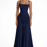 Lavinia | Vestido Maxi de Cuello Cuadrado para Invitadas de Boda con Corte Lateral
