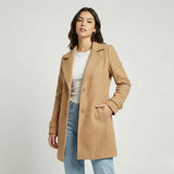 Blazer estructurado de inspiración clásica | Corte recto | Elegancia urbana intemporal