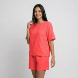 Conjunto Ligero con Blusa Suelta y Pantalones Cortos Estampados para Días Activos