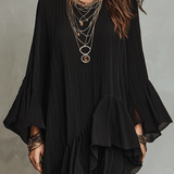 Elegante vestido midi bohemio negro asimétrico con pliegues