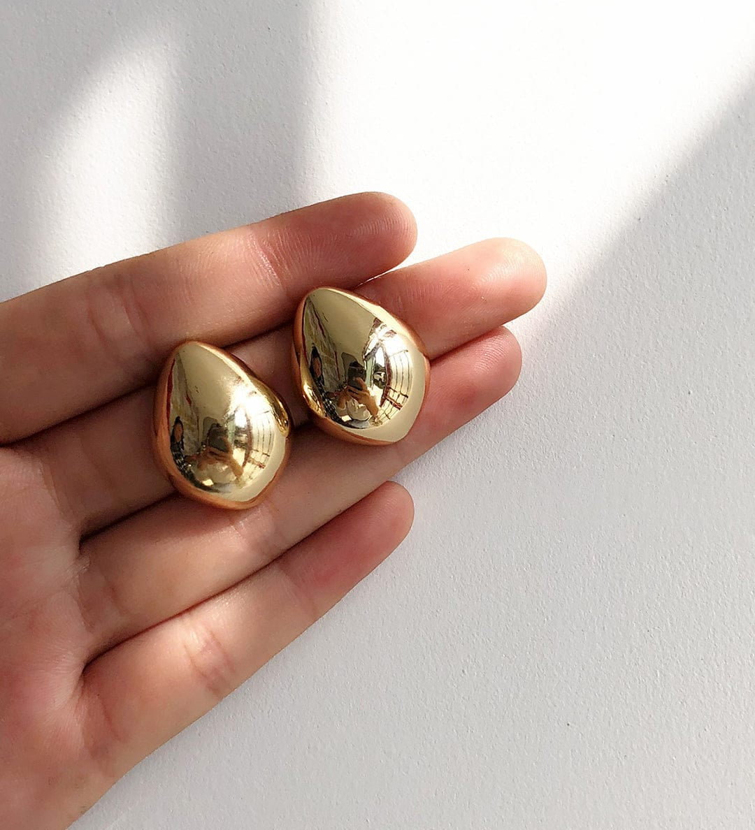 Elika | Pendientes de metal en forma de gota