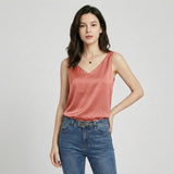 Camiseta fluida con escote en V | Corte suelto | Esencial elegante