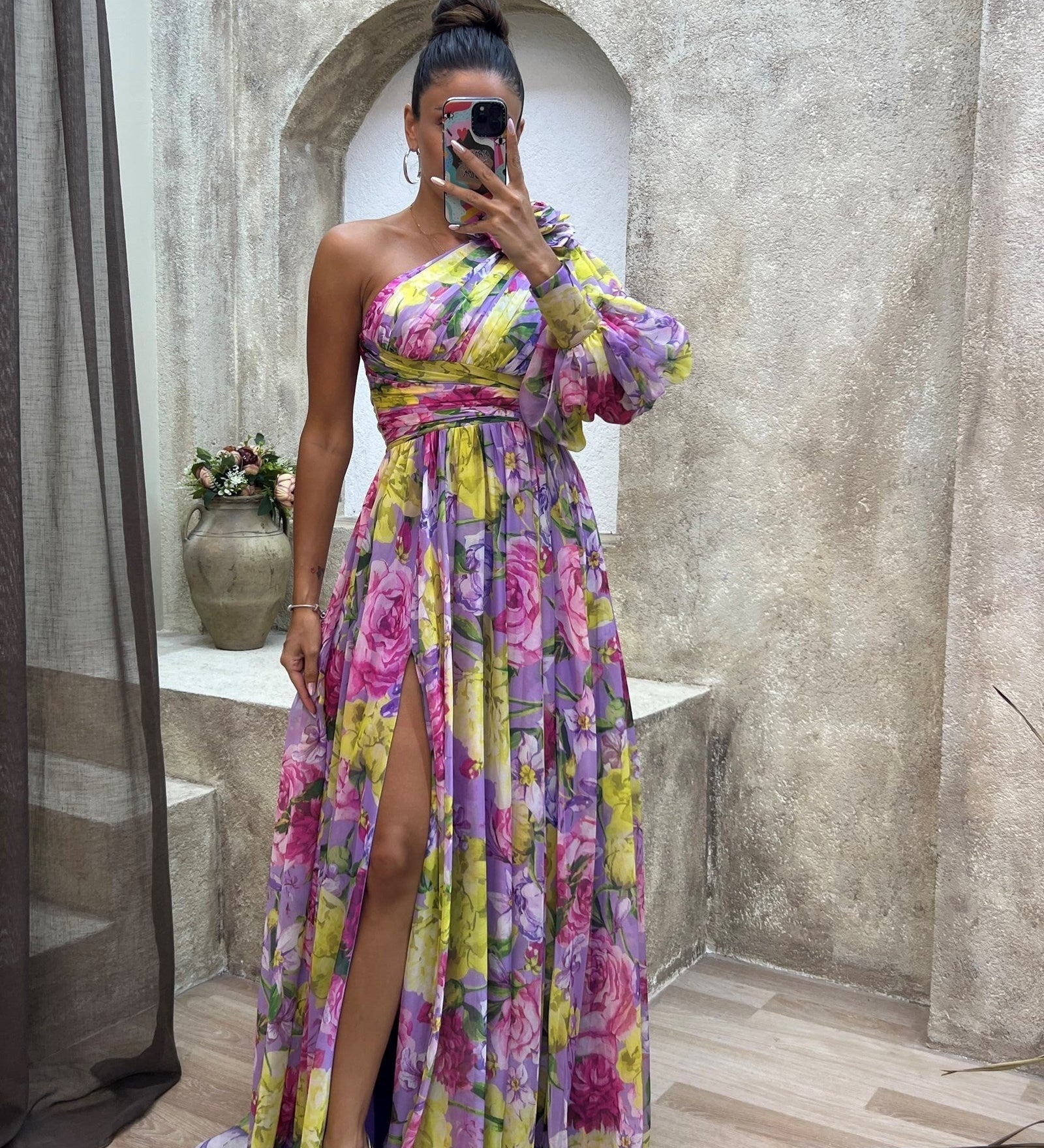 Isabella | Vestido fluido deslumbrante