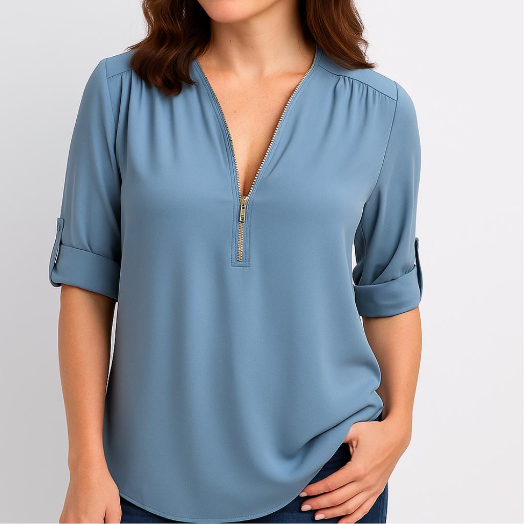 Blusa femenina fluida con escote en V y mangas dobladas