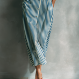 Vestido camisa para señora en azul y blanco con bolsillo de pecho rojo