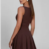 Tabitha | Vestido de mini invitada de boda sin mangas con falda plisada para mujer
