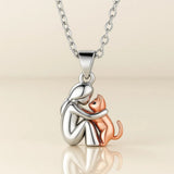 Kaķa | Collar de abrazo