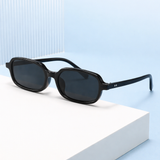 Rosa | Gafas de sol retro tintadas pequeñas y estrechas para mujer