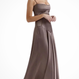 Lorenna | Vestido maxi de satén con corsé para invitadas de boda