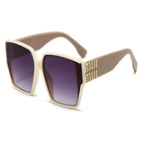 Lysandra | Gafas de sol cuadradas de gran tamaño para mujer con detalle dorado