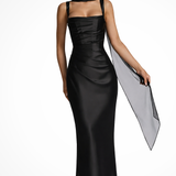 Vivienne | Vestido largo de satén con escote cuadrado y fruncidos para invitadas de boda
