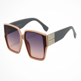 Lysandra | Gafas de sol cuadradas de gran tamaño para mujer con detalle dorado